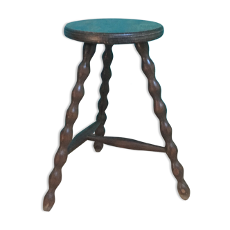 Tripod stool