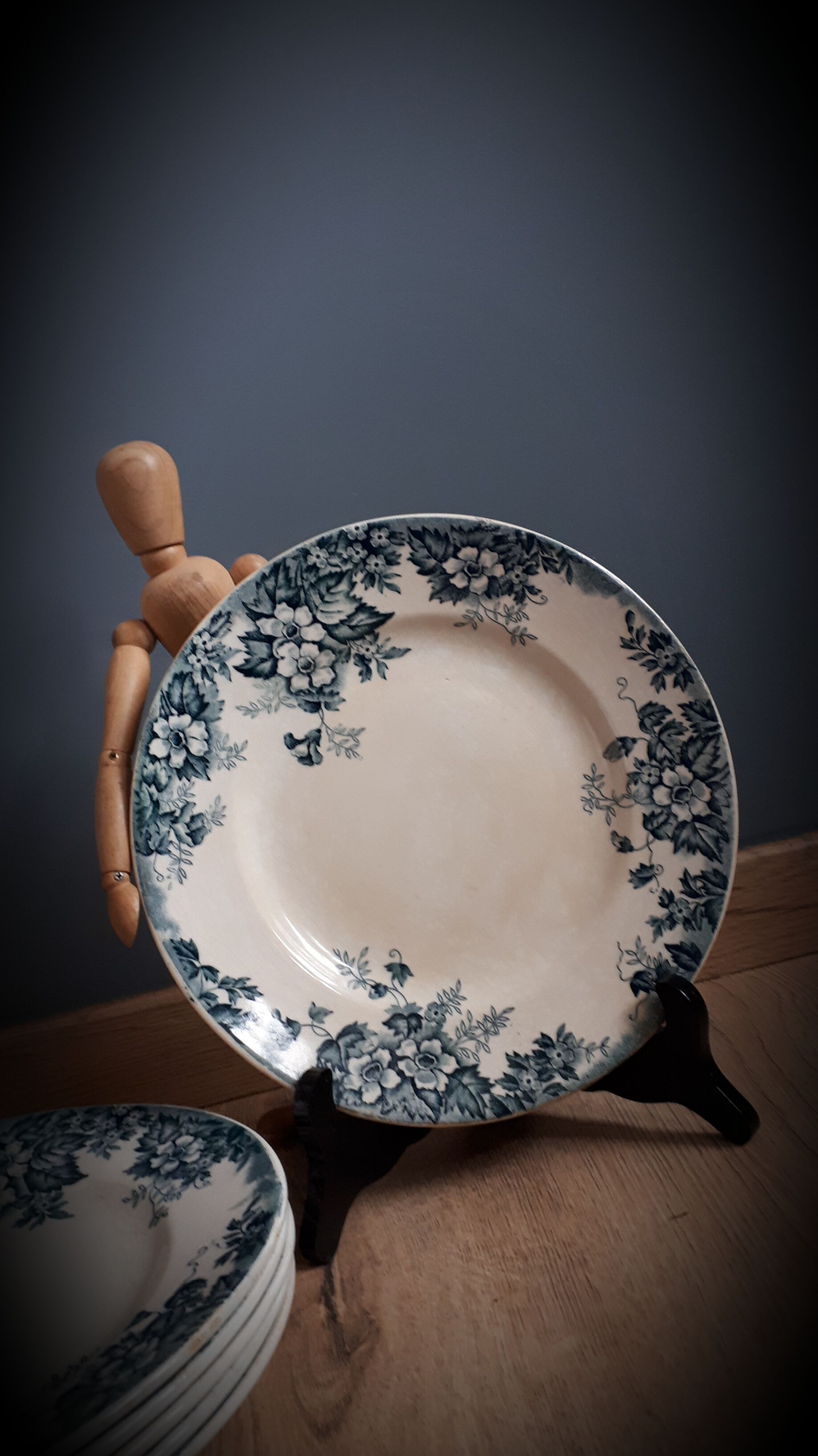 6 Marie Louise flat plates