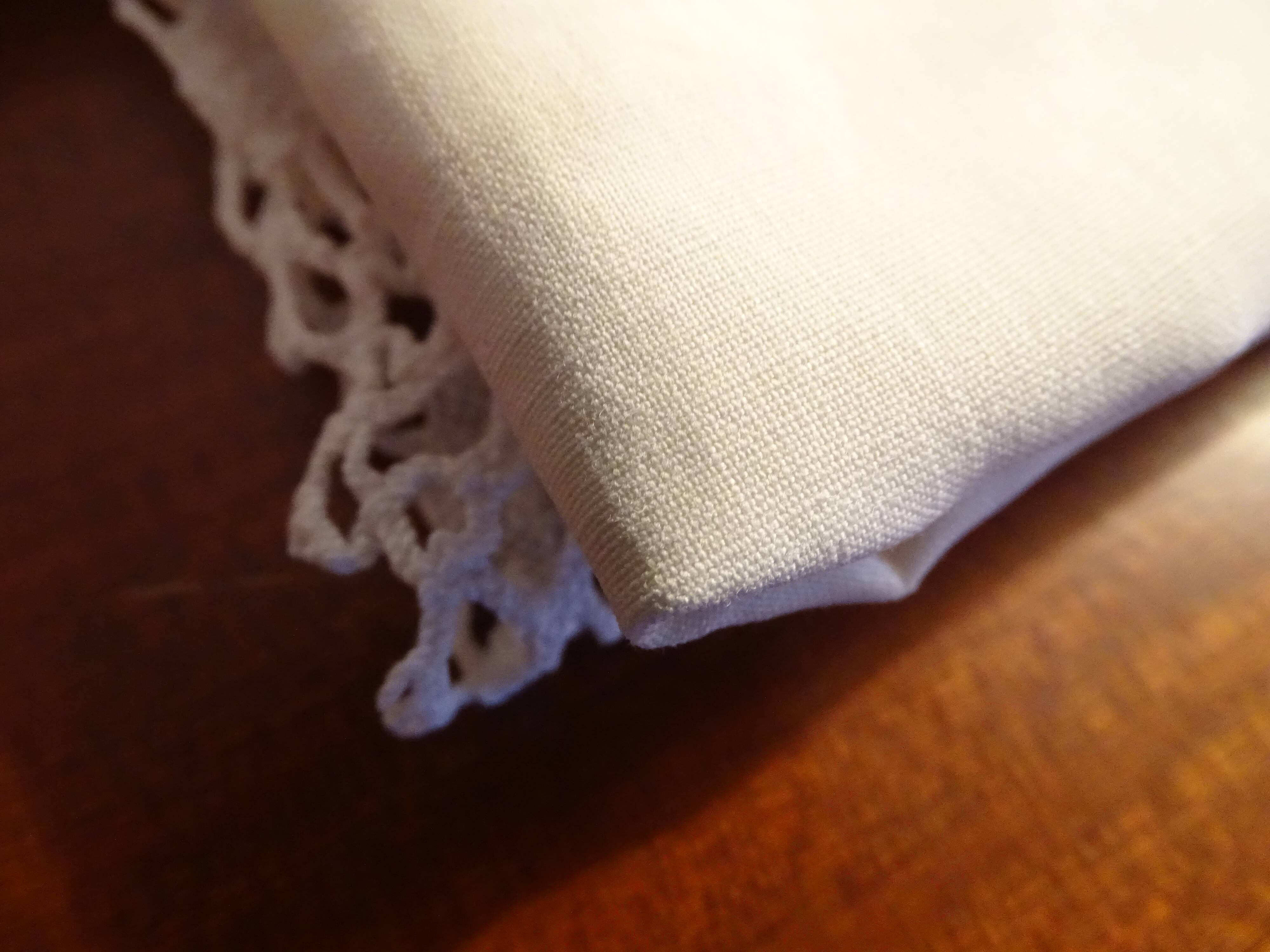 Lot 2 pillowcases embroidered and monogrammed MB old cotton 70 x 75
