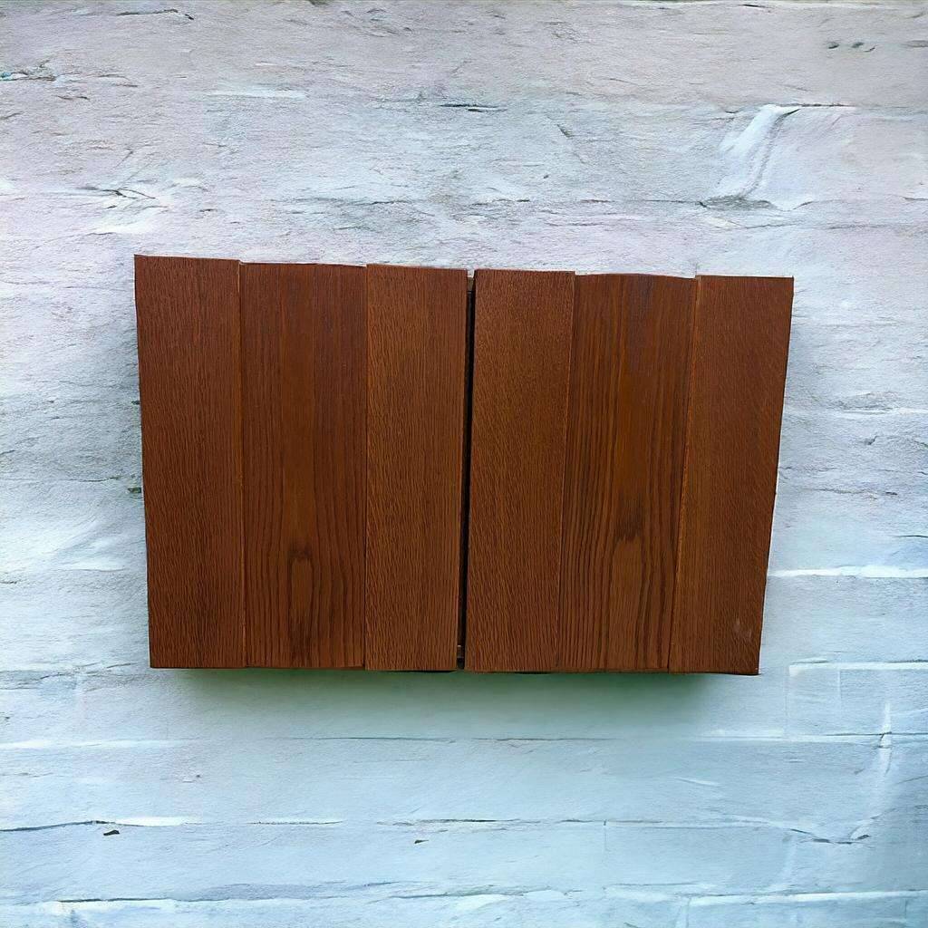 Vintage oak wall cabinet / wall cabinet / floating cabinet