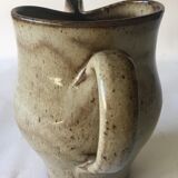 Zoomorphic pitcher in sandstone