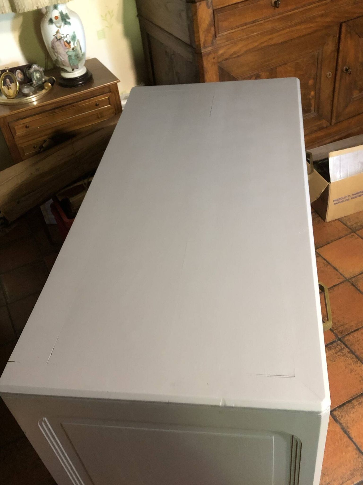 Art Deco chest of drawers