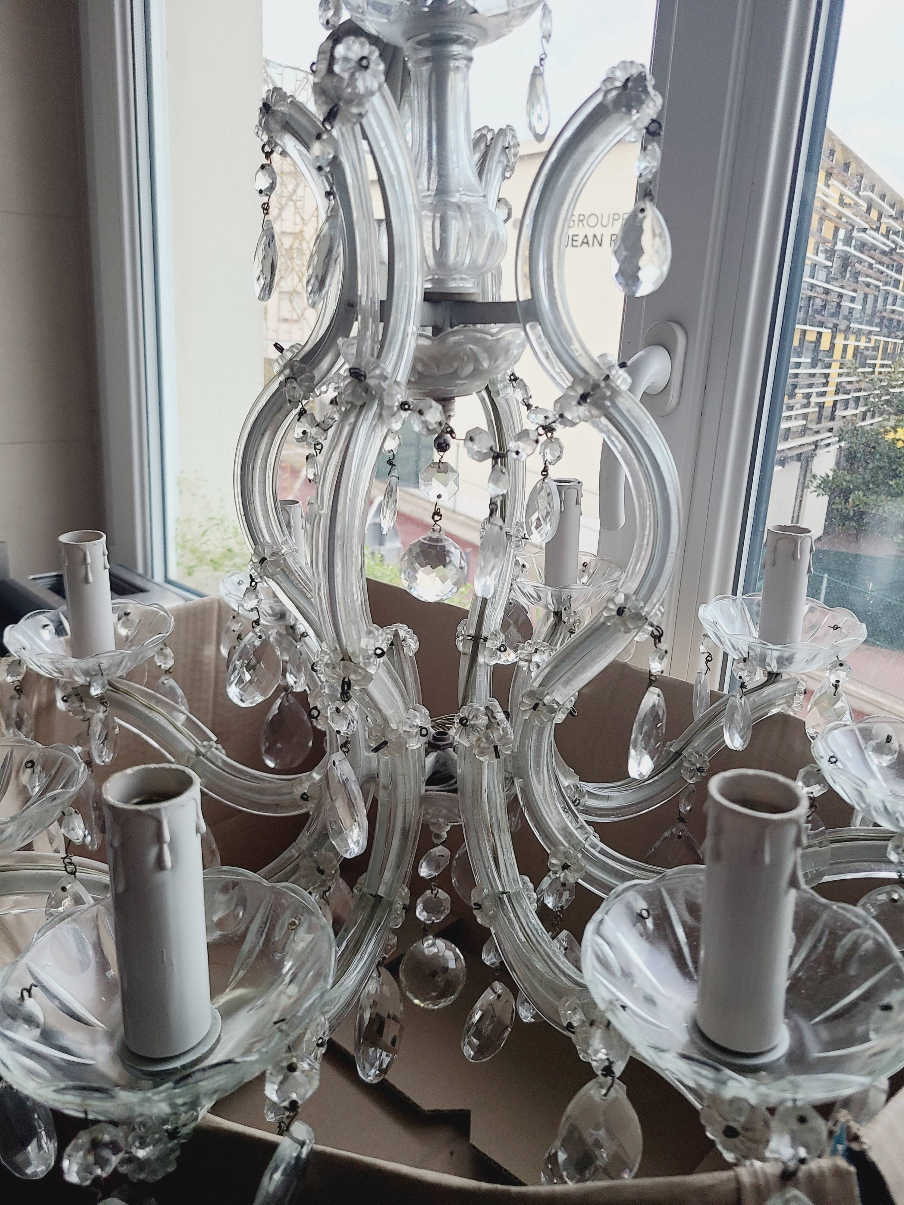Antique crystal chandelier with 8 lights, 68 x 56 cm