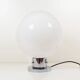 Lampe de table en verre opalin par Glashutte Limburg