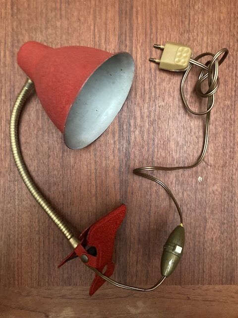 Bedside lamp with clip-on 50s