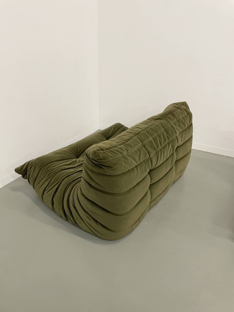 Vintage 2 and 3 seater green velvet togo set