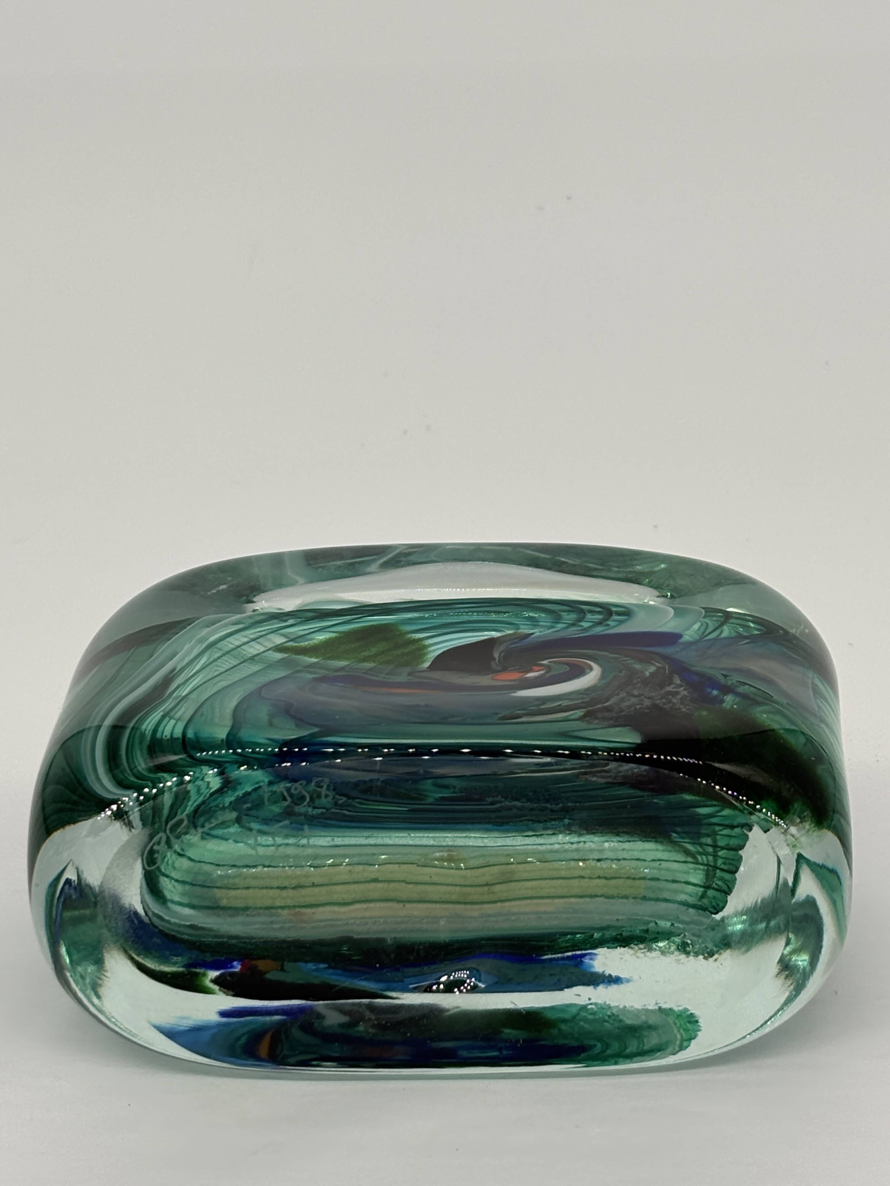 Murano vase in green signed by Robert Pierini.