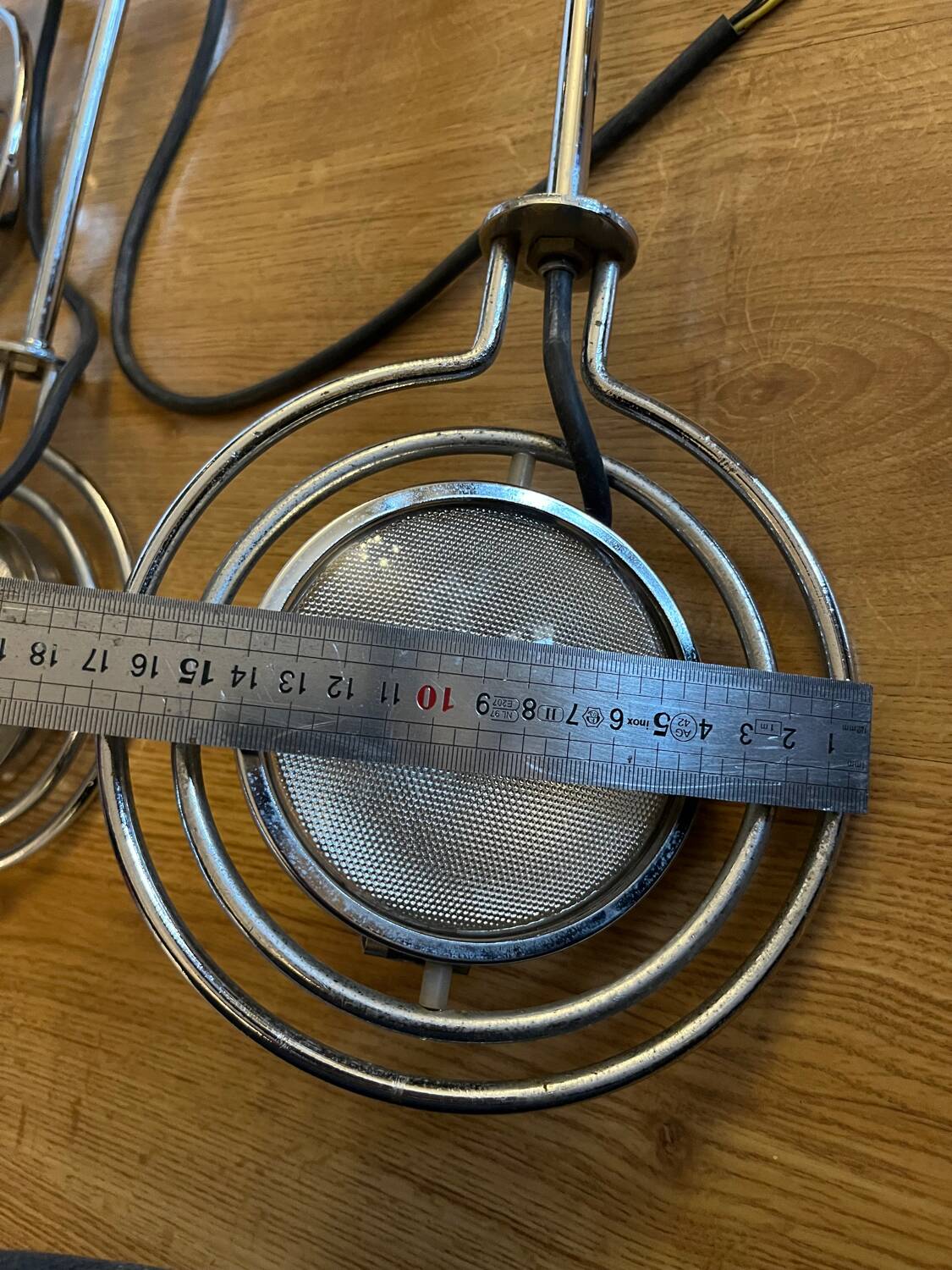 4 adjustable chrome Mole Richardson spotlights