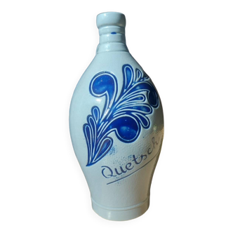 Glazed stoneware jug from Alsace. Questsch