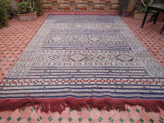 Carpet kilim 275 x 193 cm