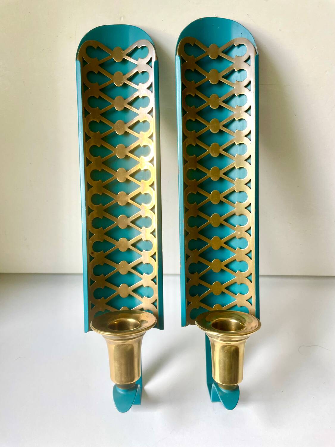 Swedish Grace Pair of Wall Candle holders Sconces in painted metal & b