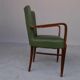 Paire de fauteuils 1940 en skaï vert et hêtre