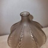 Vase Art Déco signé R.Lalique