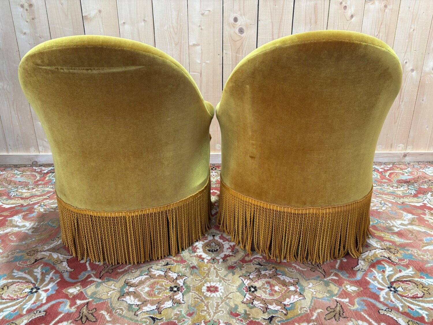 Paire de fauteuils bergère Art Déco velours jaune doré années 1920