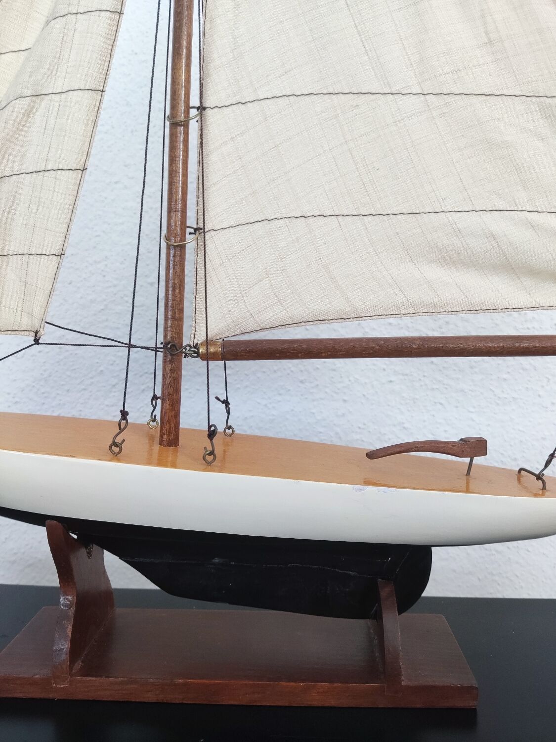 Model sailboat