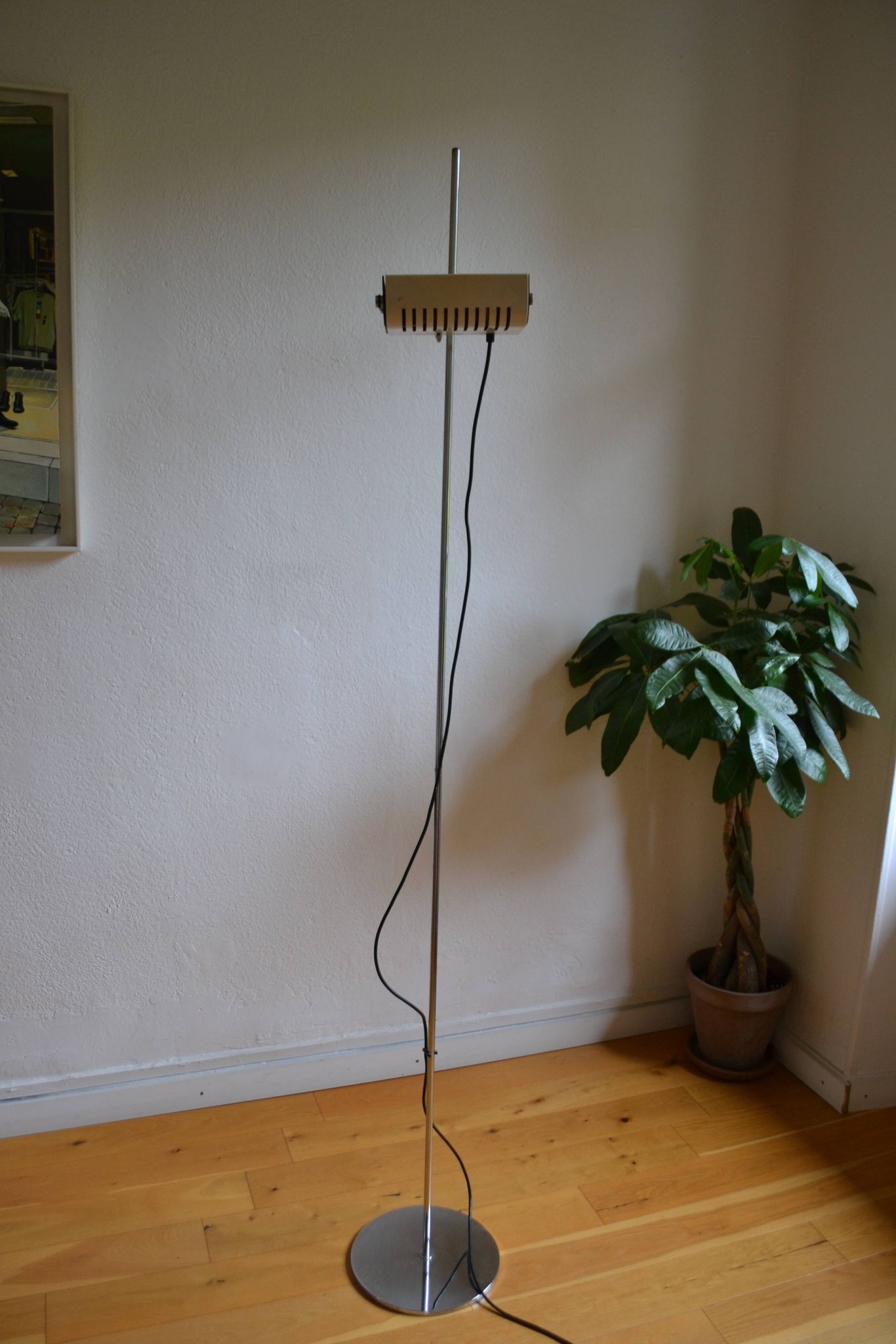 White halogen floor lamp, DLG 626 design, Joe Colombo, circa 1970