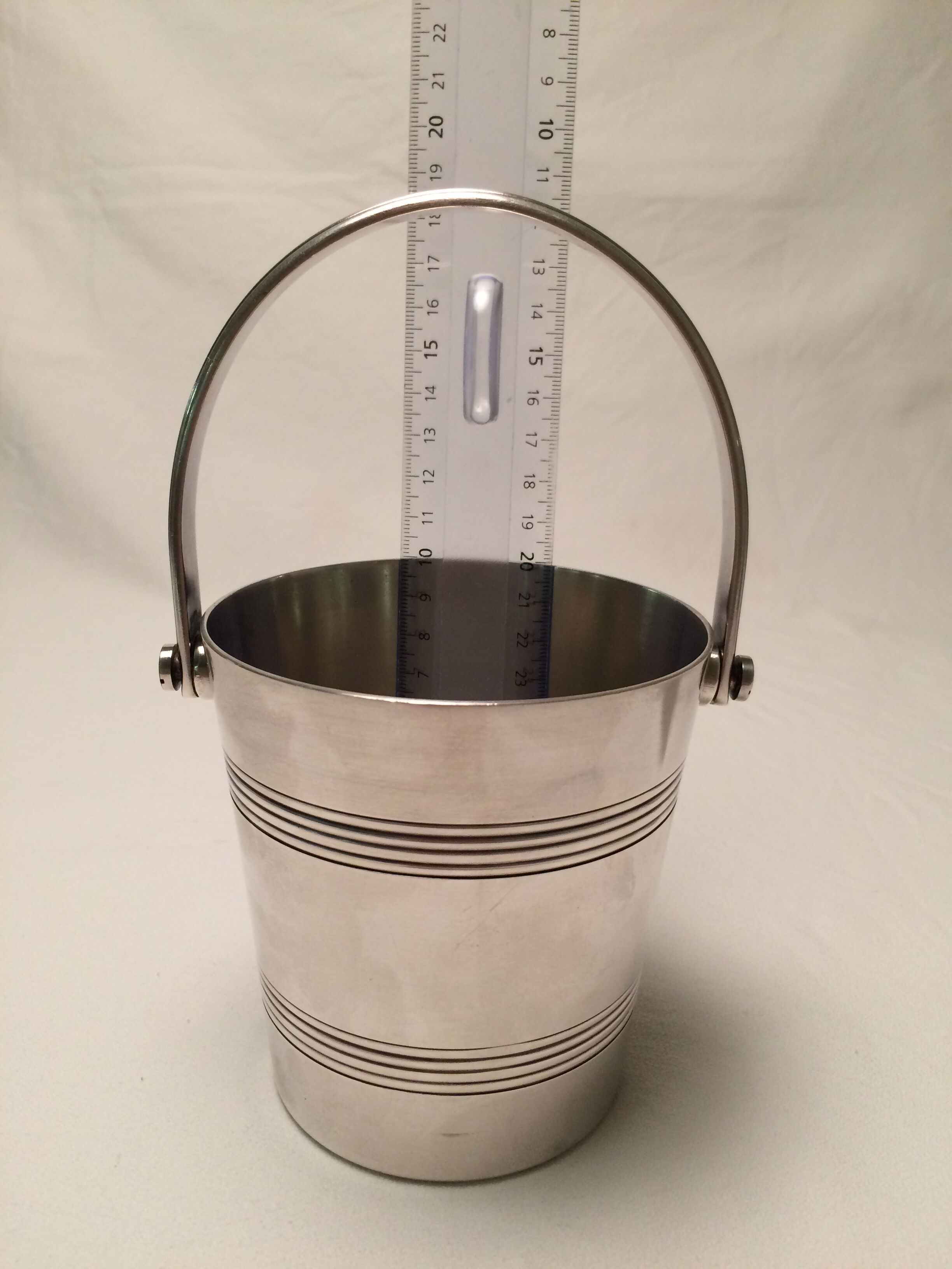 Silver metal ice bucket