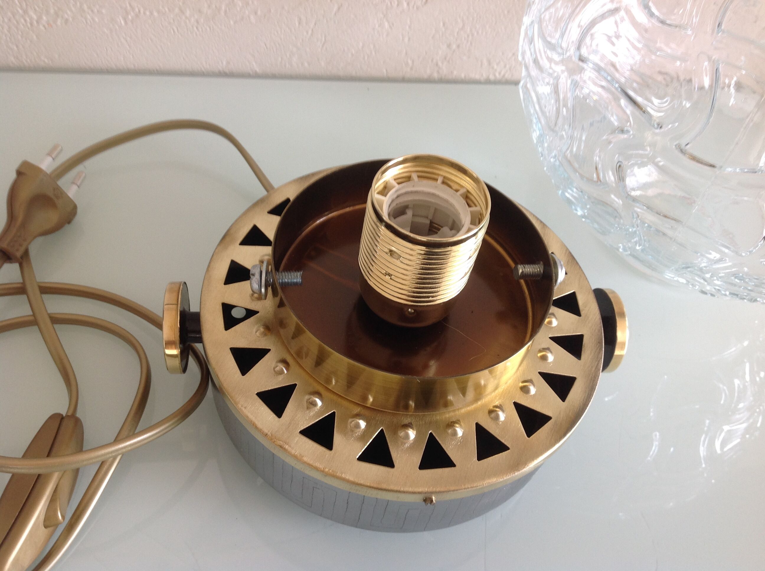 Structured glass globe lamp and metal-brass/ vintage 60s and 70s base