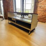 Vintage store counter/counter: development project
