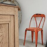 Small antique buffet from the end of the 19th century restored in solid oak