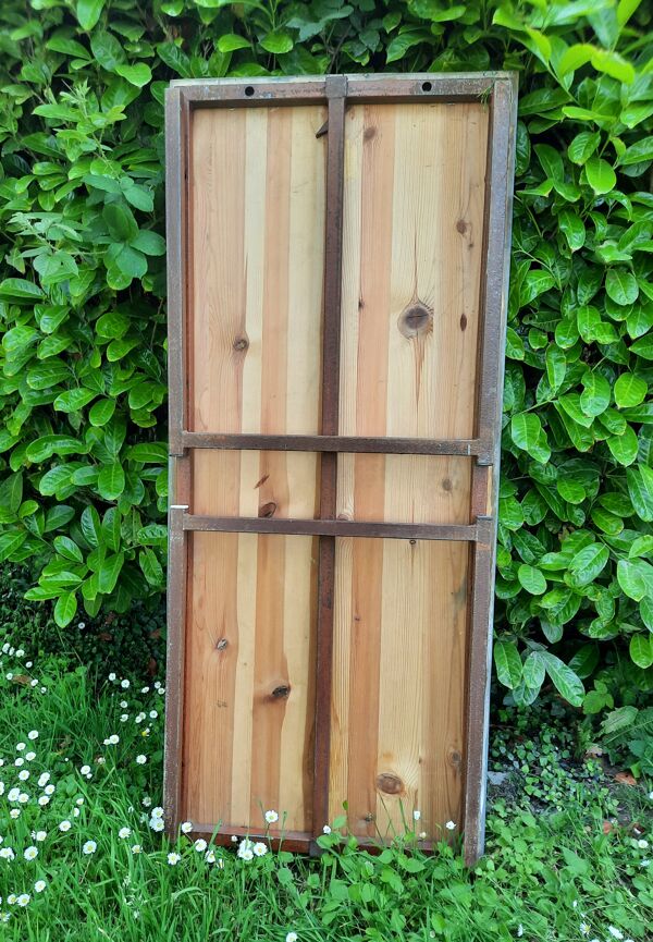 Table industrielle pliante