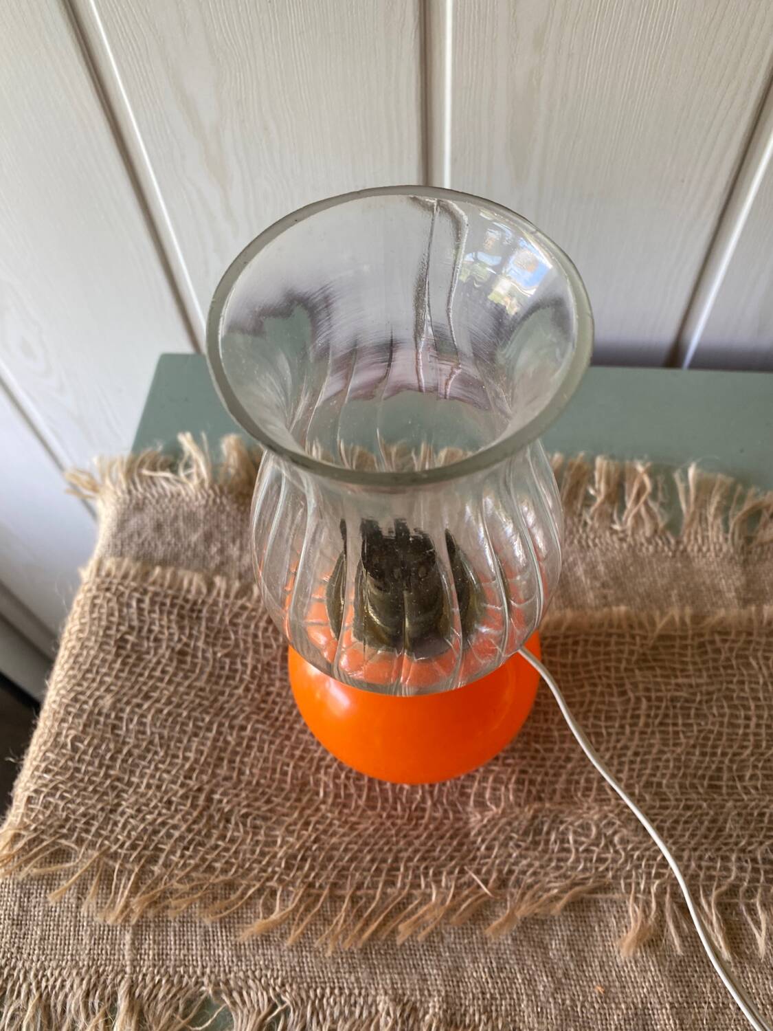 Petite lampe orange vintage