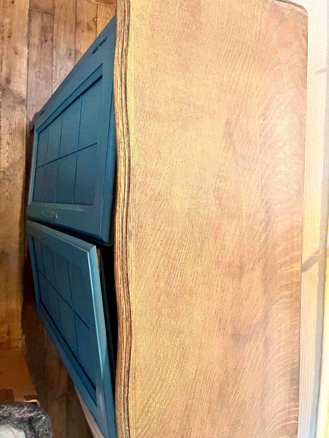 Blue Parisian Buffet