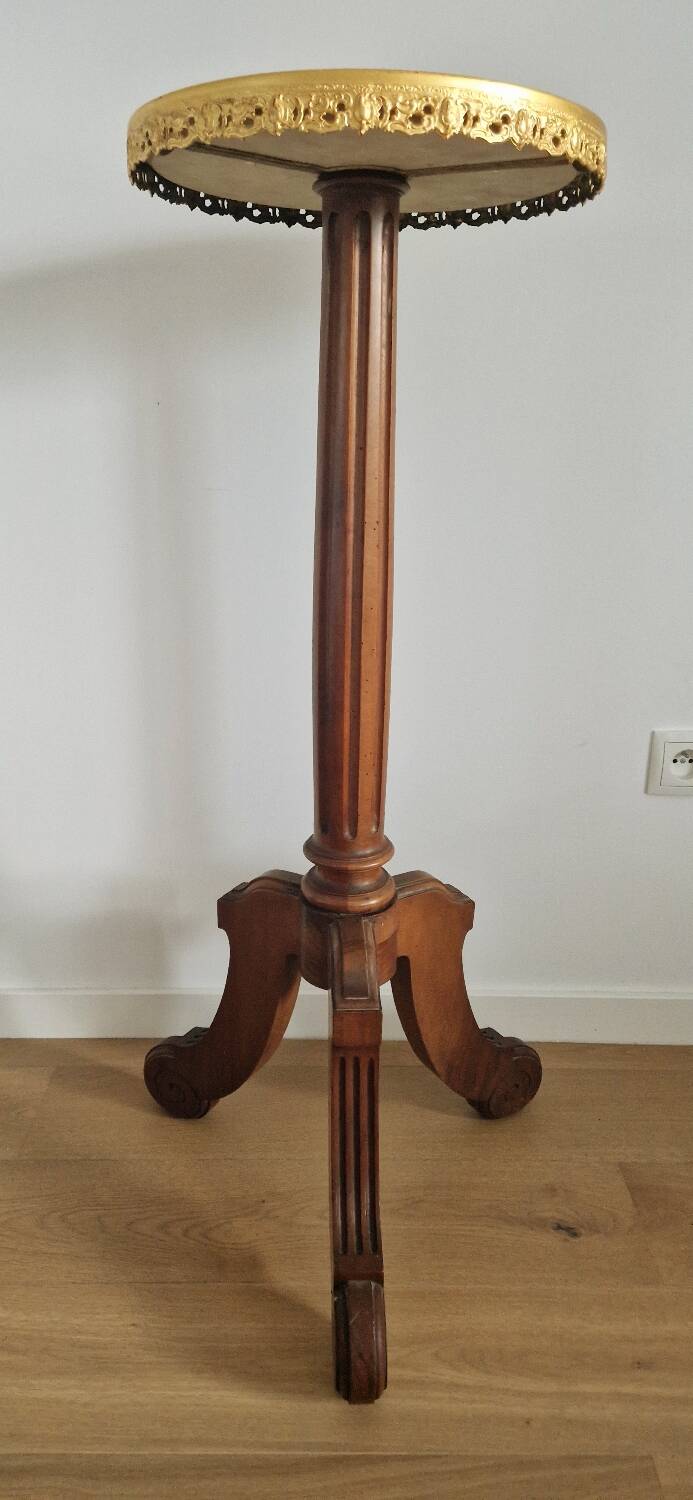 Louis xvi style high pedestal table