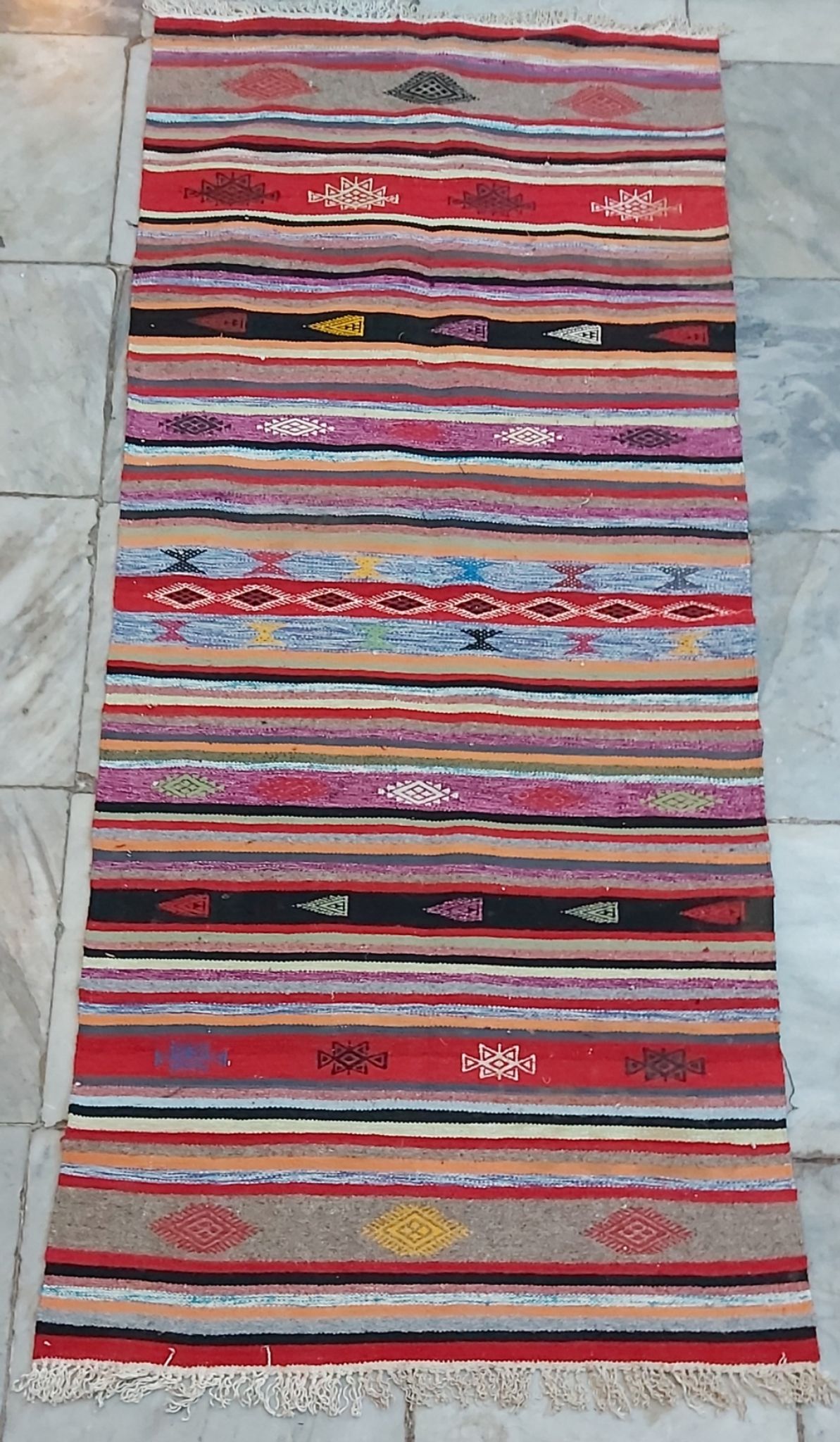 Tapis kilim multicolore fait main 180x80cm