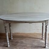 Extendable table