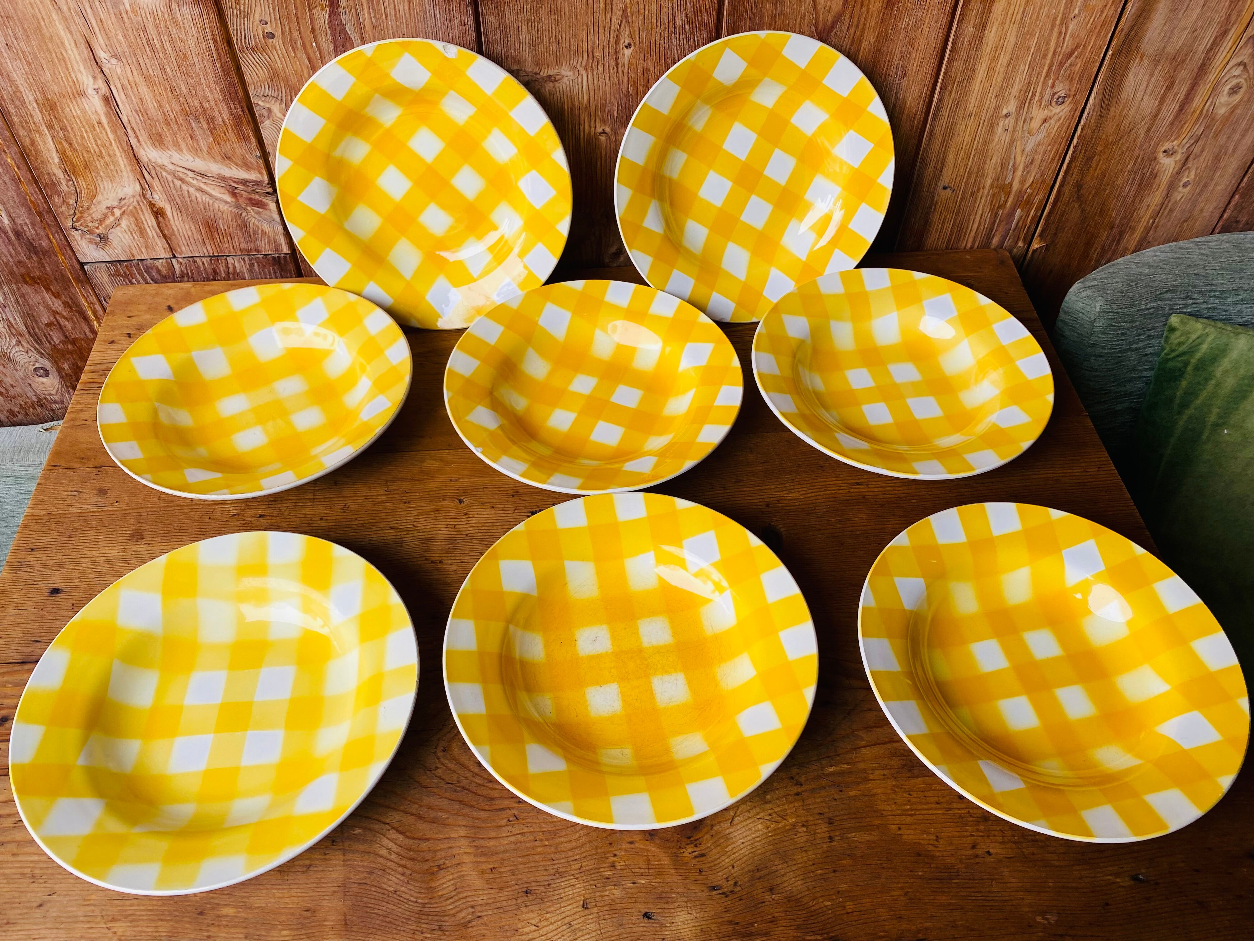 Set of 8 hollow plates Digoin yellow Scottish model 50-60s