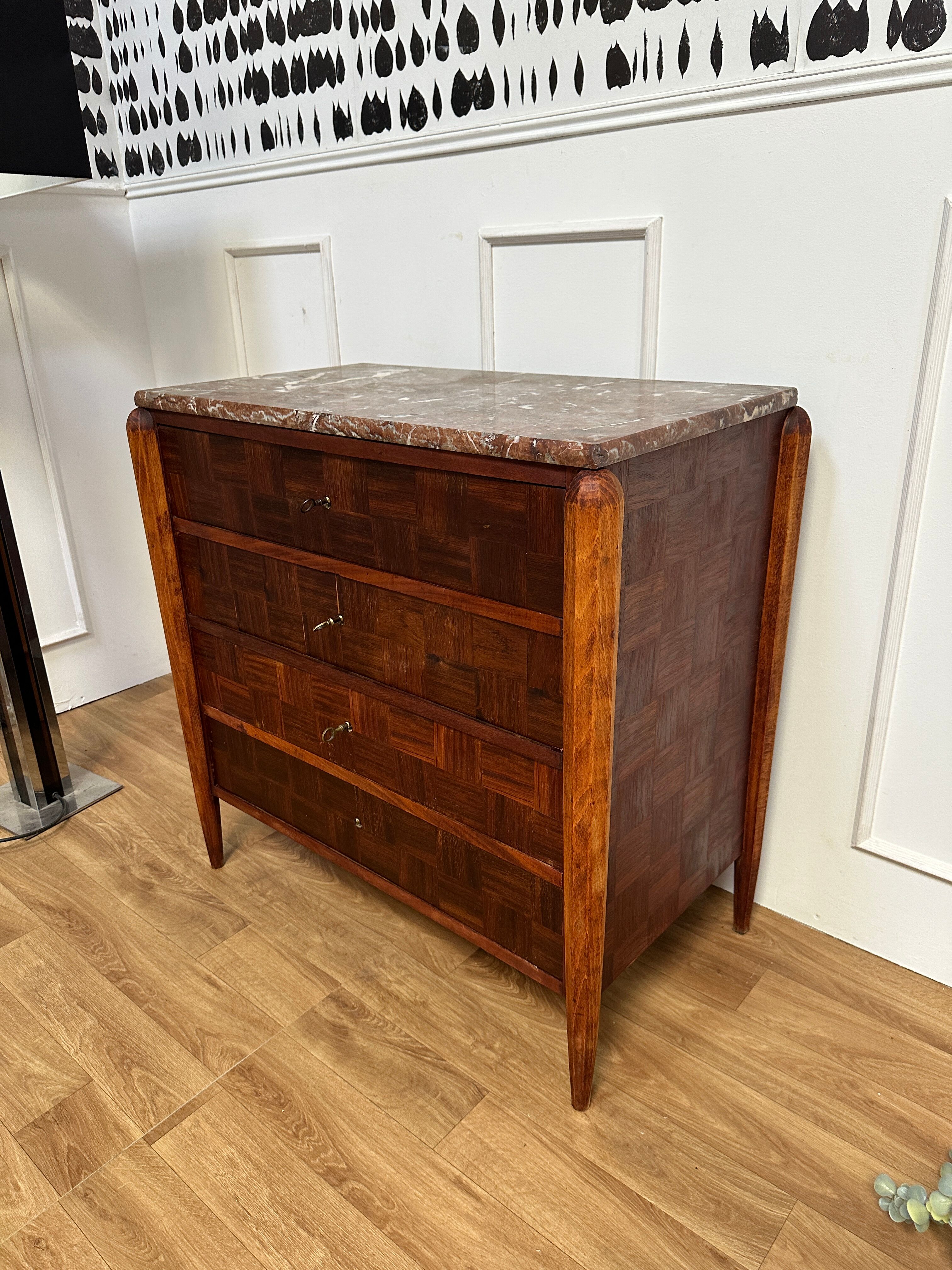 Commode vintage plateau marbre rouge