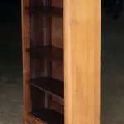 Adorable bibus library in blonde mahogany. With its marble.