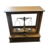 Apothecary trebuchet scale in wooden chest