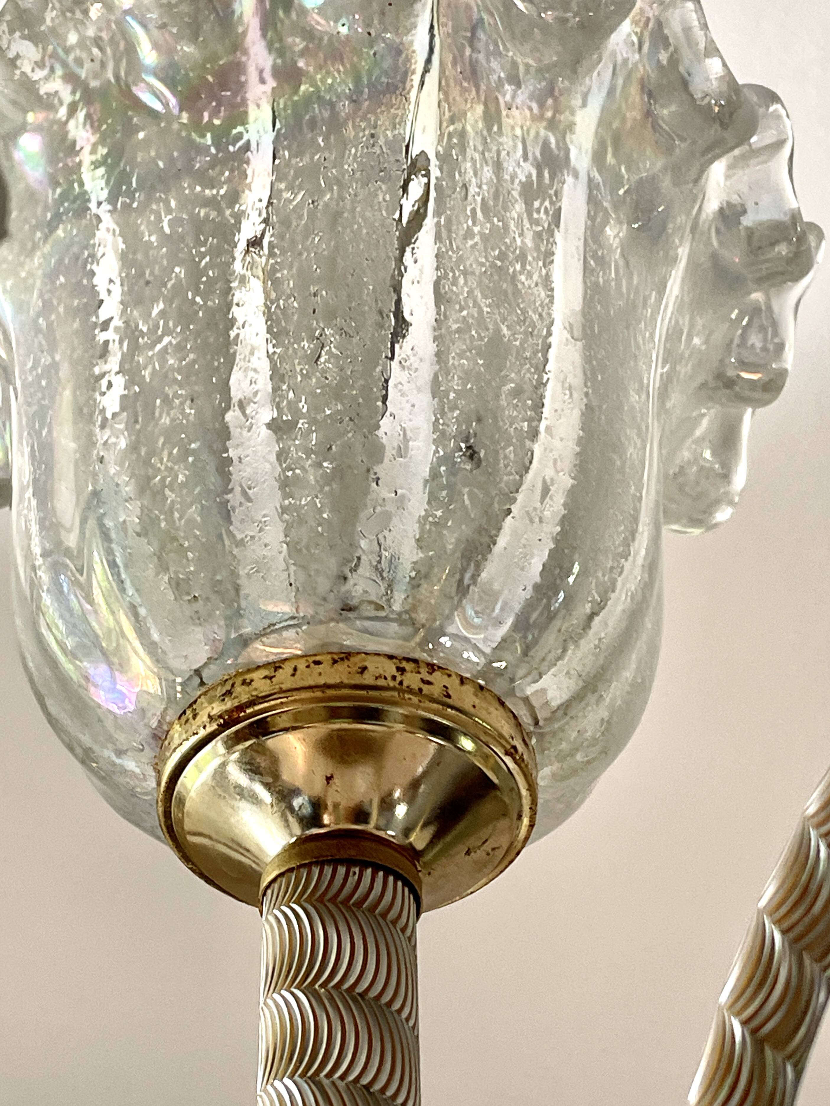 Murano chandelier with 3 iridescent flowers, 1980.