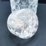 Spherical in-cut carafe