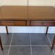 Antique cherry wood desk with marquetry, 2 drawers and 2 shelves, 112x60 h76cm.