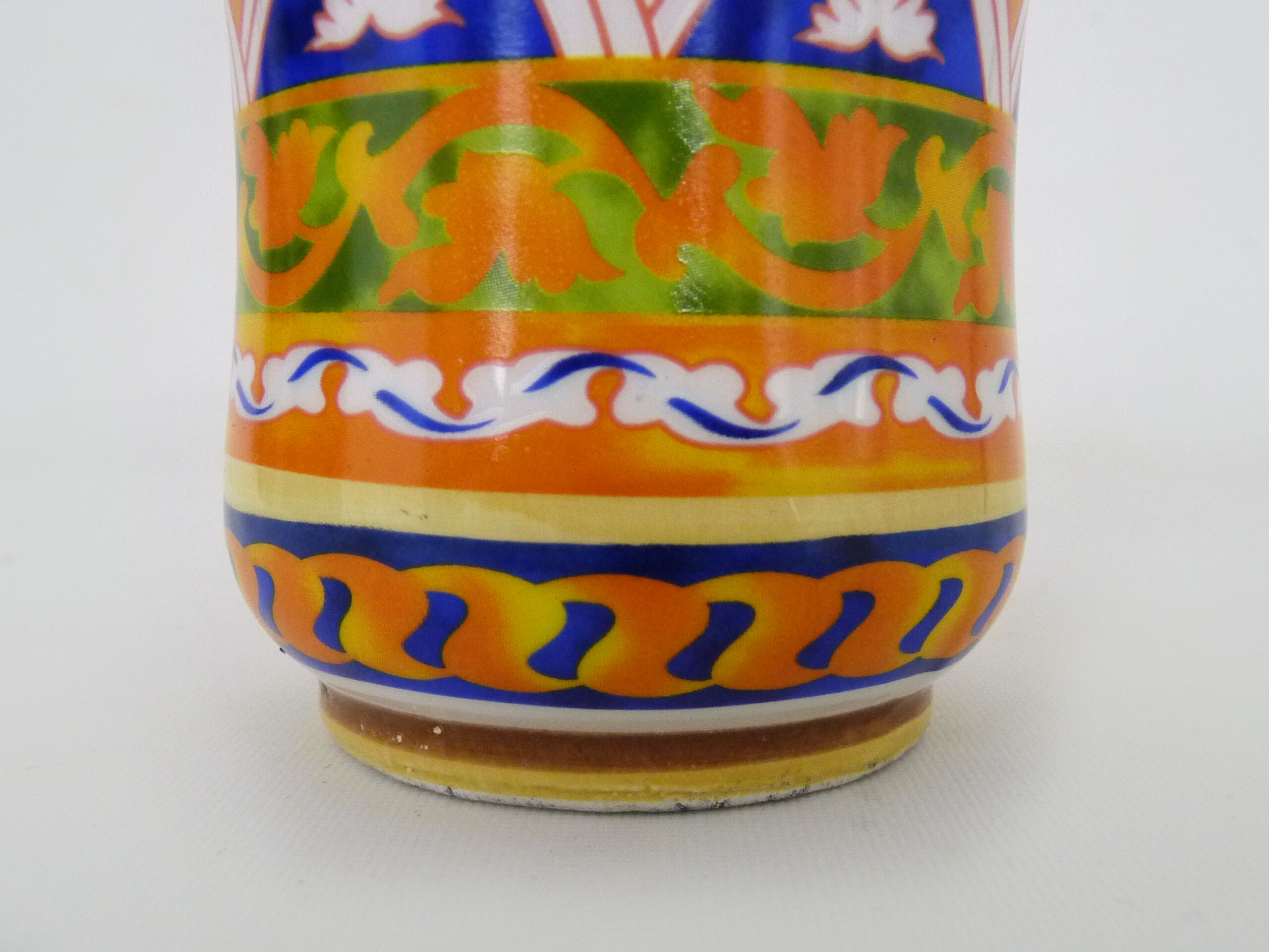 Old apothecary pot, Capsicum ceramic medicine jar. Year 70 80