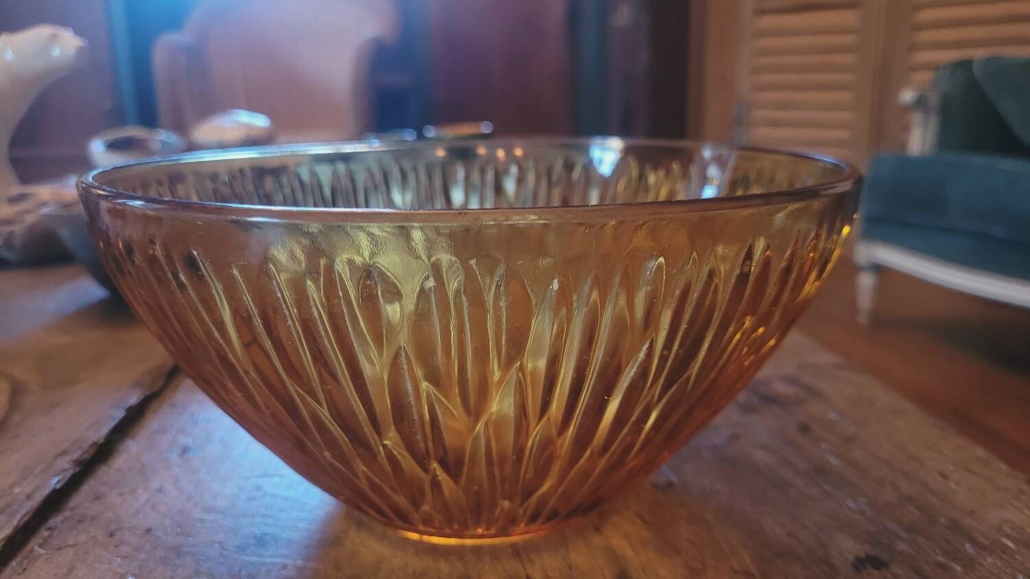 Saladier verre ambré 70's