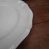 Set of 5 Sarreguemines flat plates in cream color