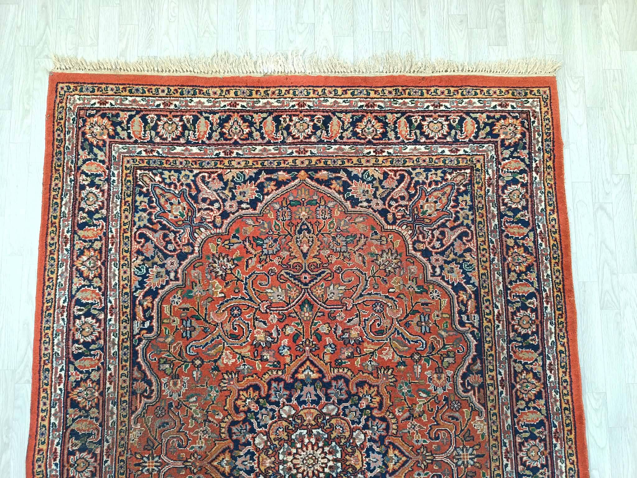 Handmade Indo-Tabriz carpet