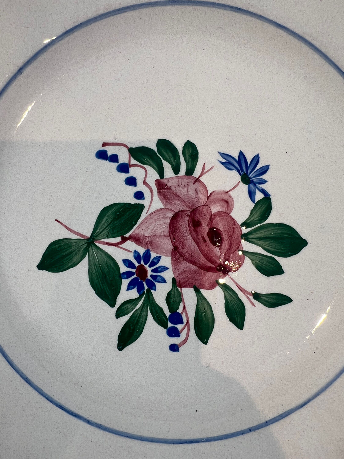 Set of four flat plates Sarreguemines Vosges