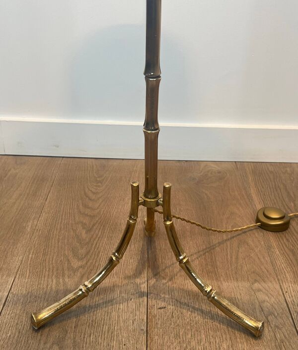 Lampadaire de parquet en bronze façon faux-bambou de la maison Baguès