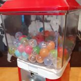 Chewing gums distributor, 80s