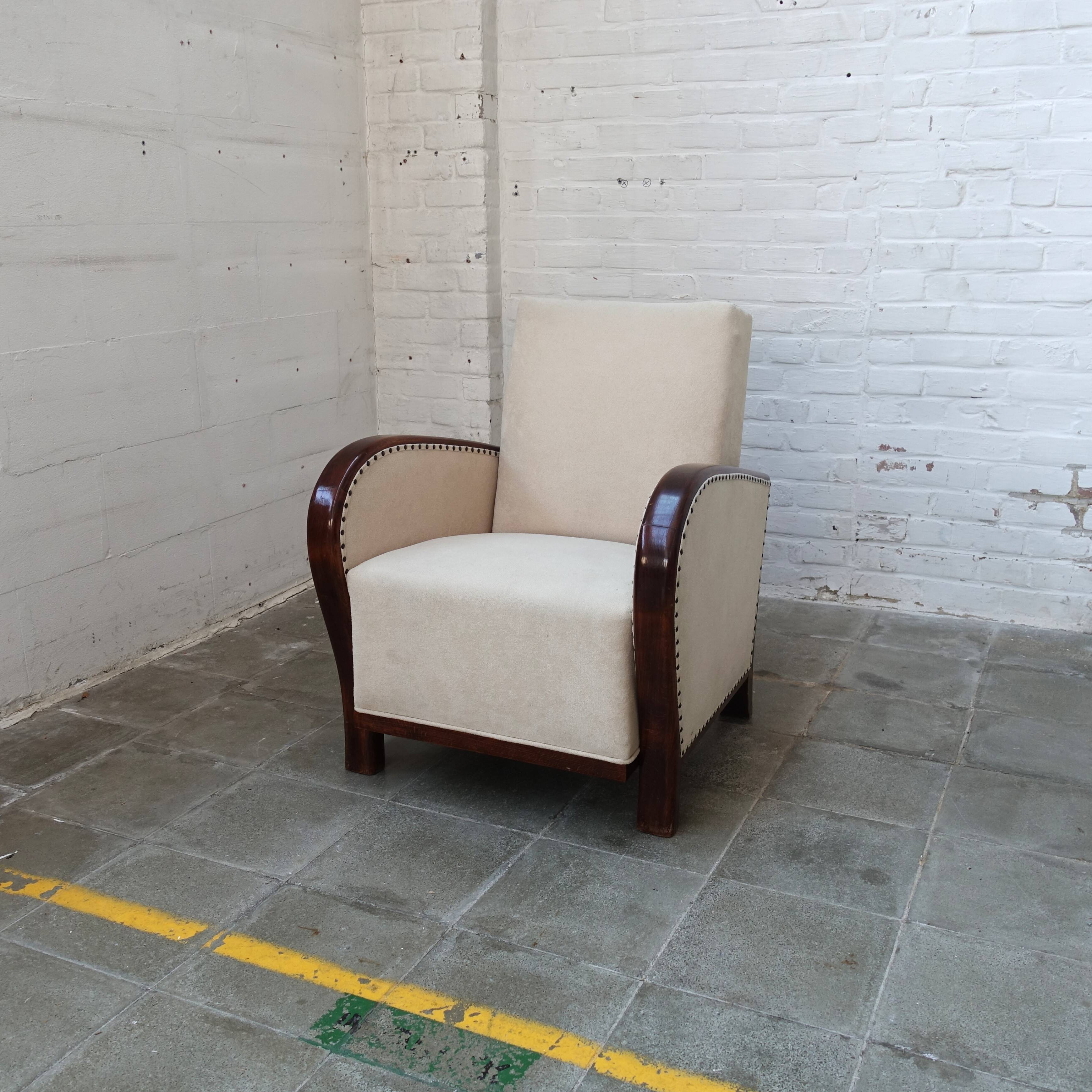 Set of 2 Hungarian Art Deco armchairs