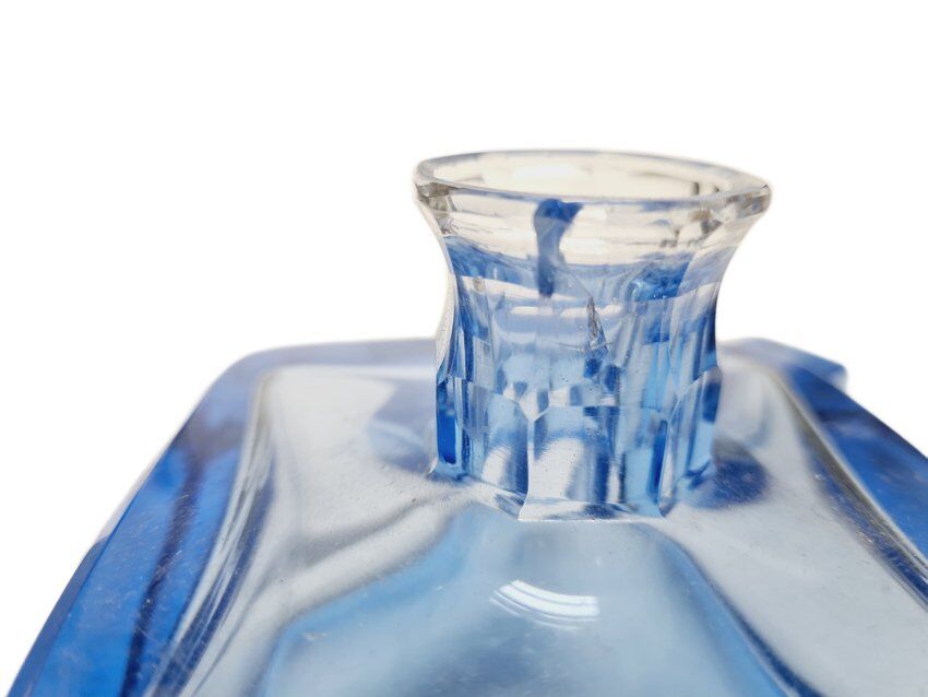 Czechoslovakian Art Deco carafe from Moser, 1930s