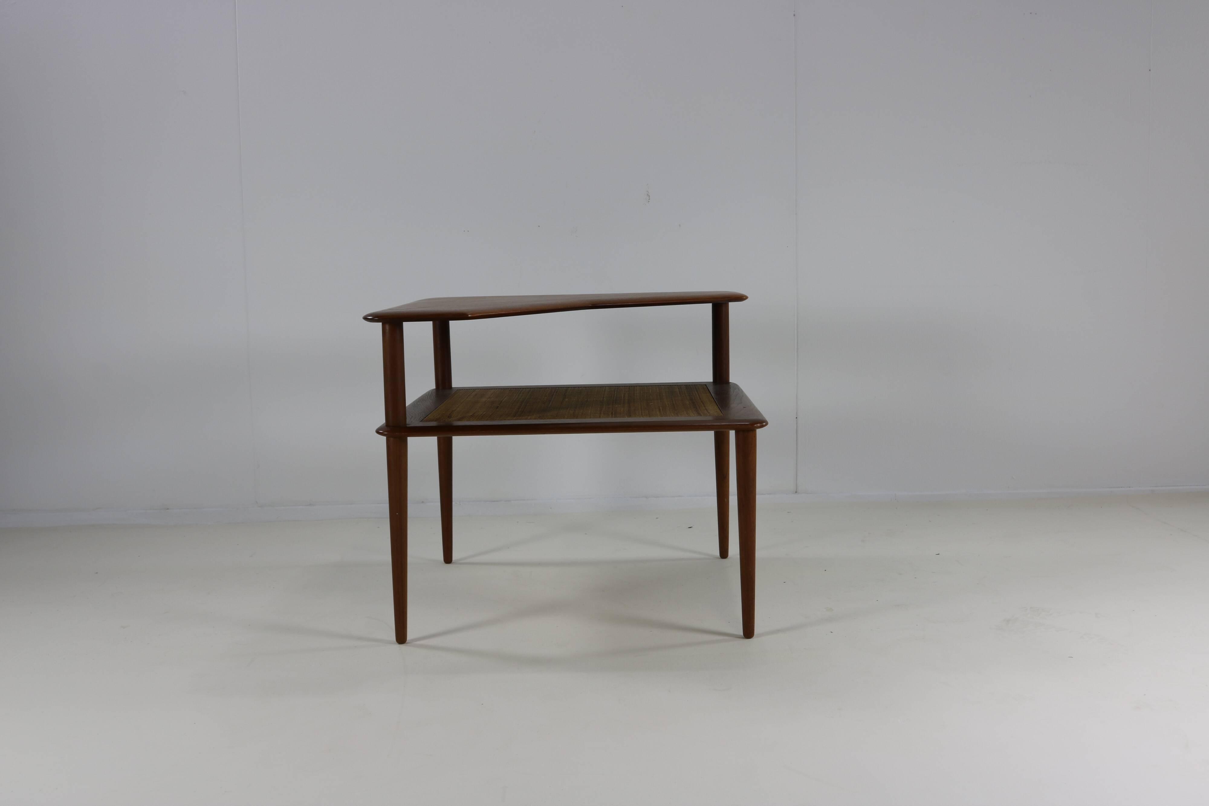Danish design teakwood minerva corner table by Peter Hvidt & Orla Molgaard-Nielsen