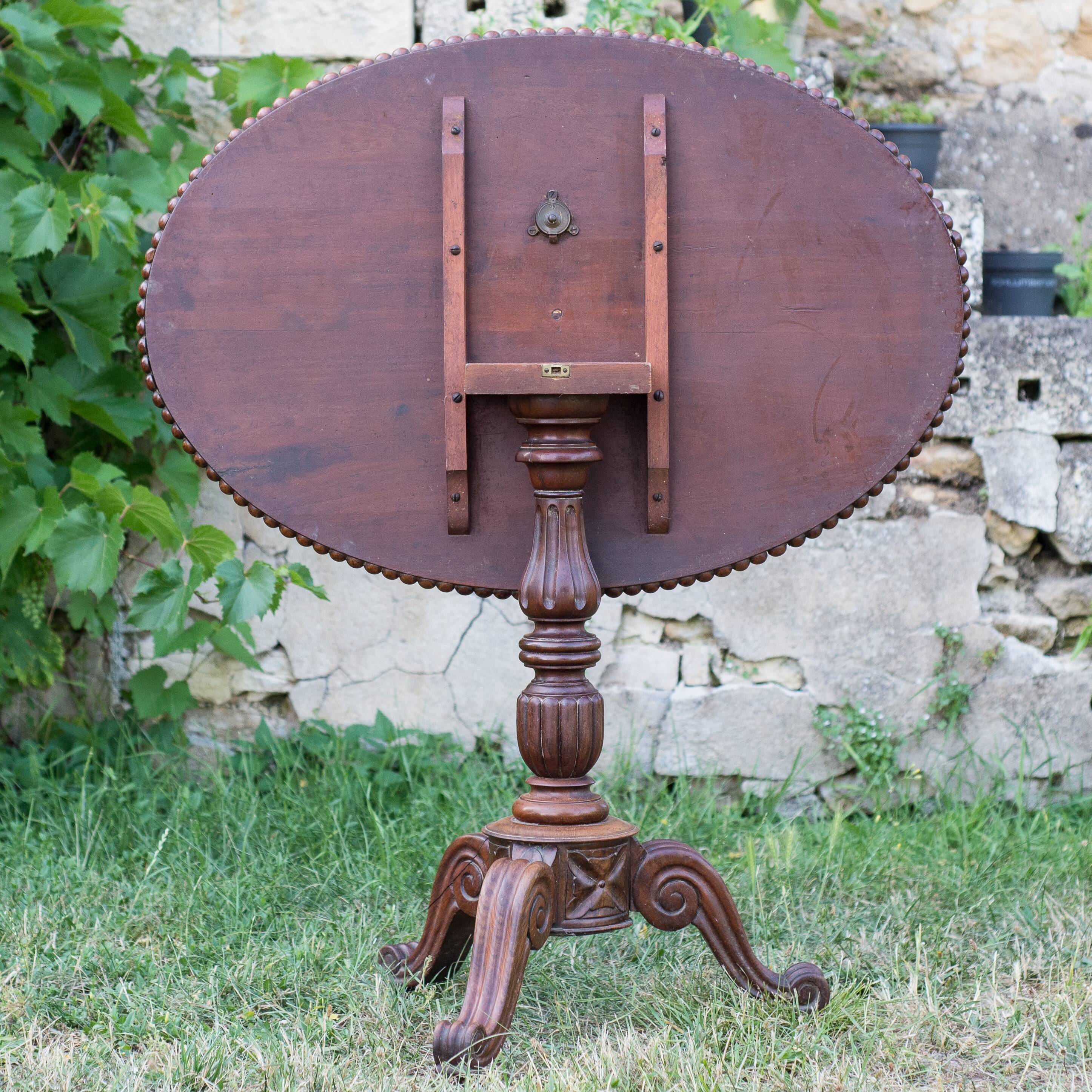 Side table or violin