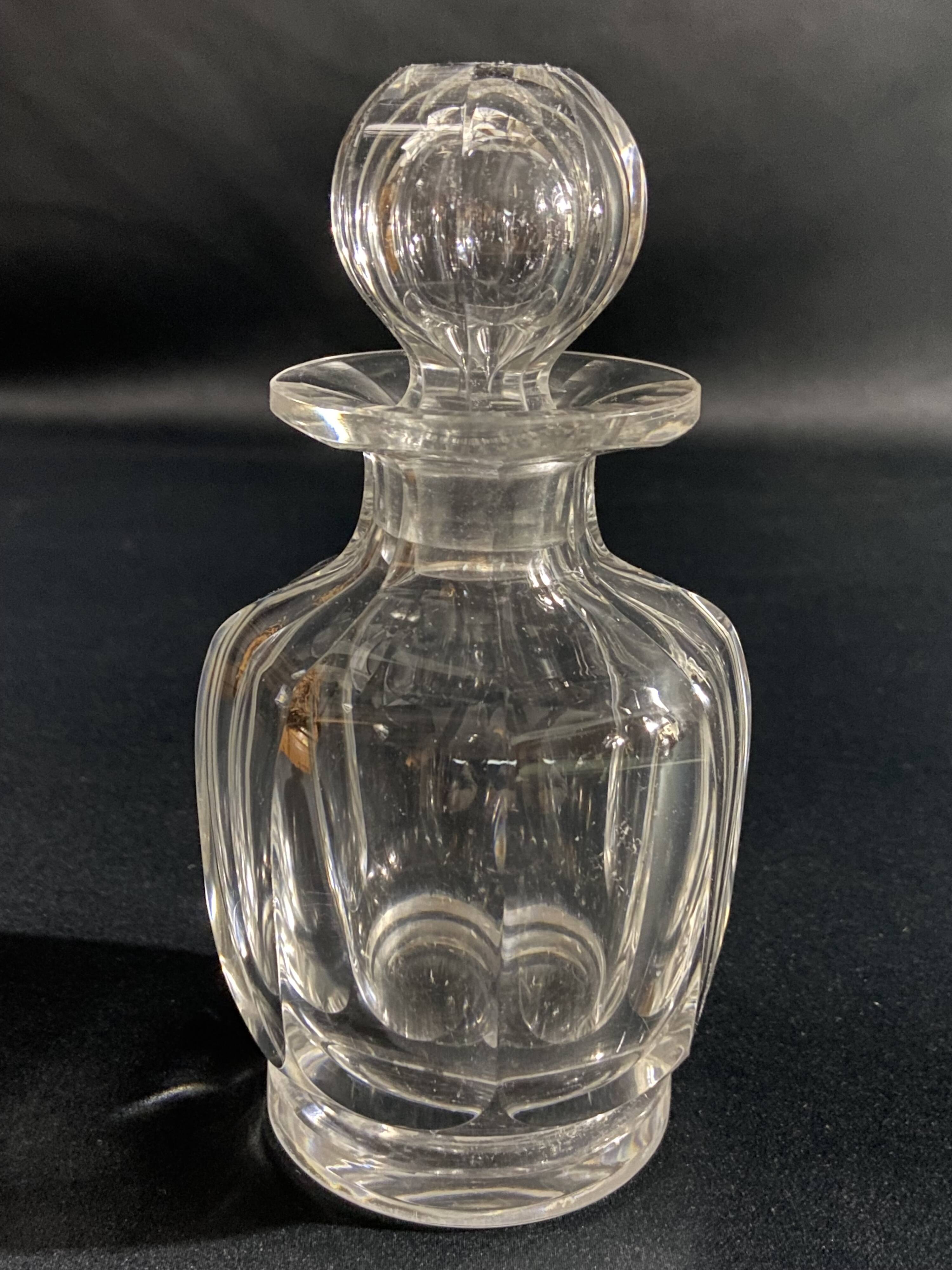 Large crystal perfume bottle by Baccarat, Malmaison model