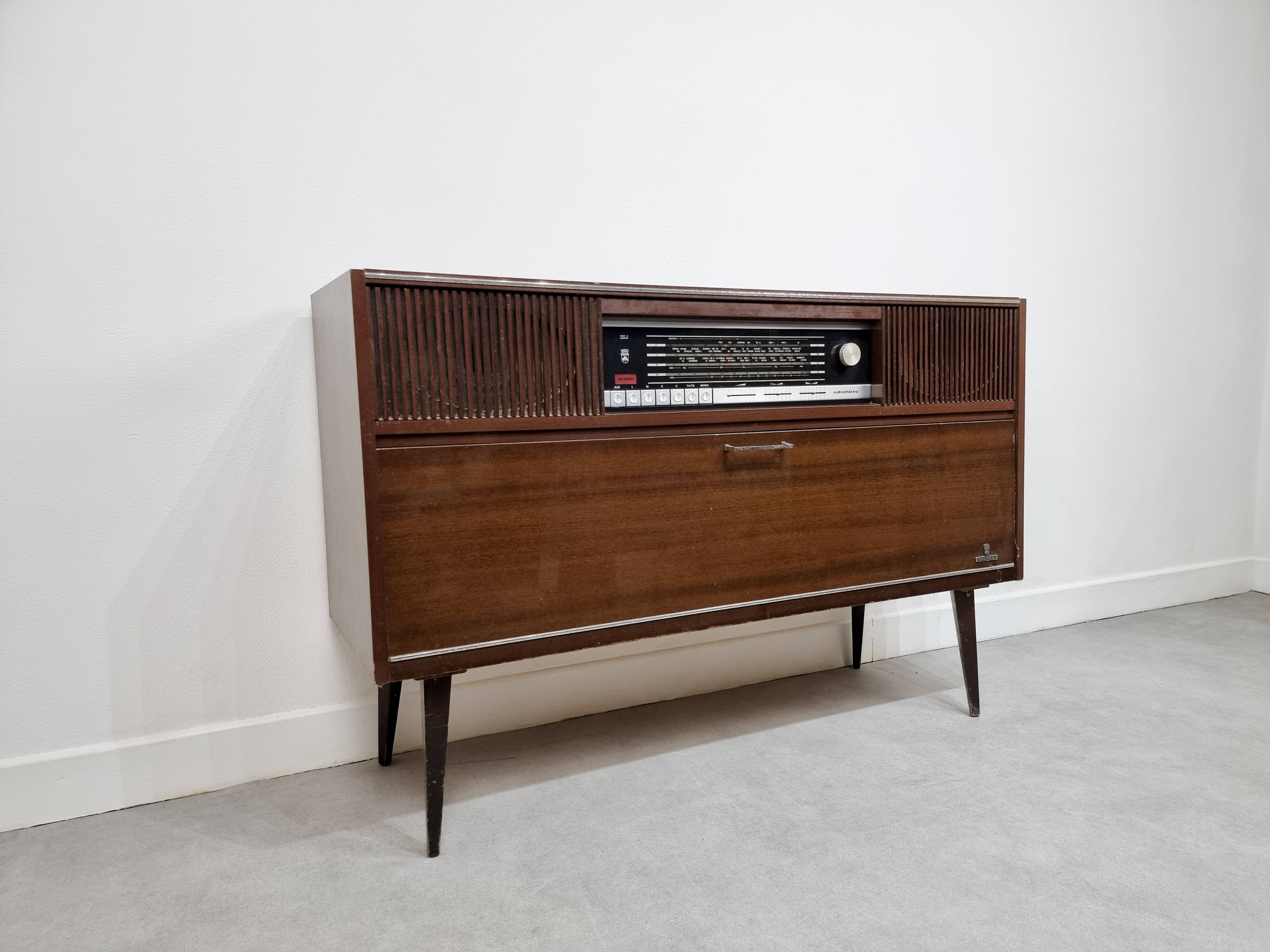 Enfilade hifi Grundig 1960